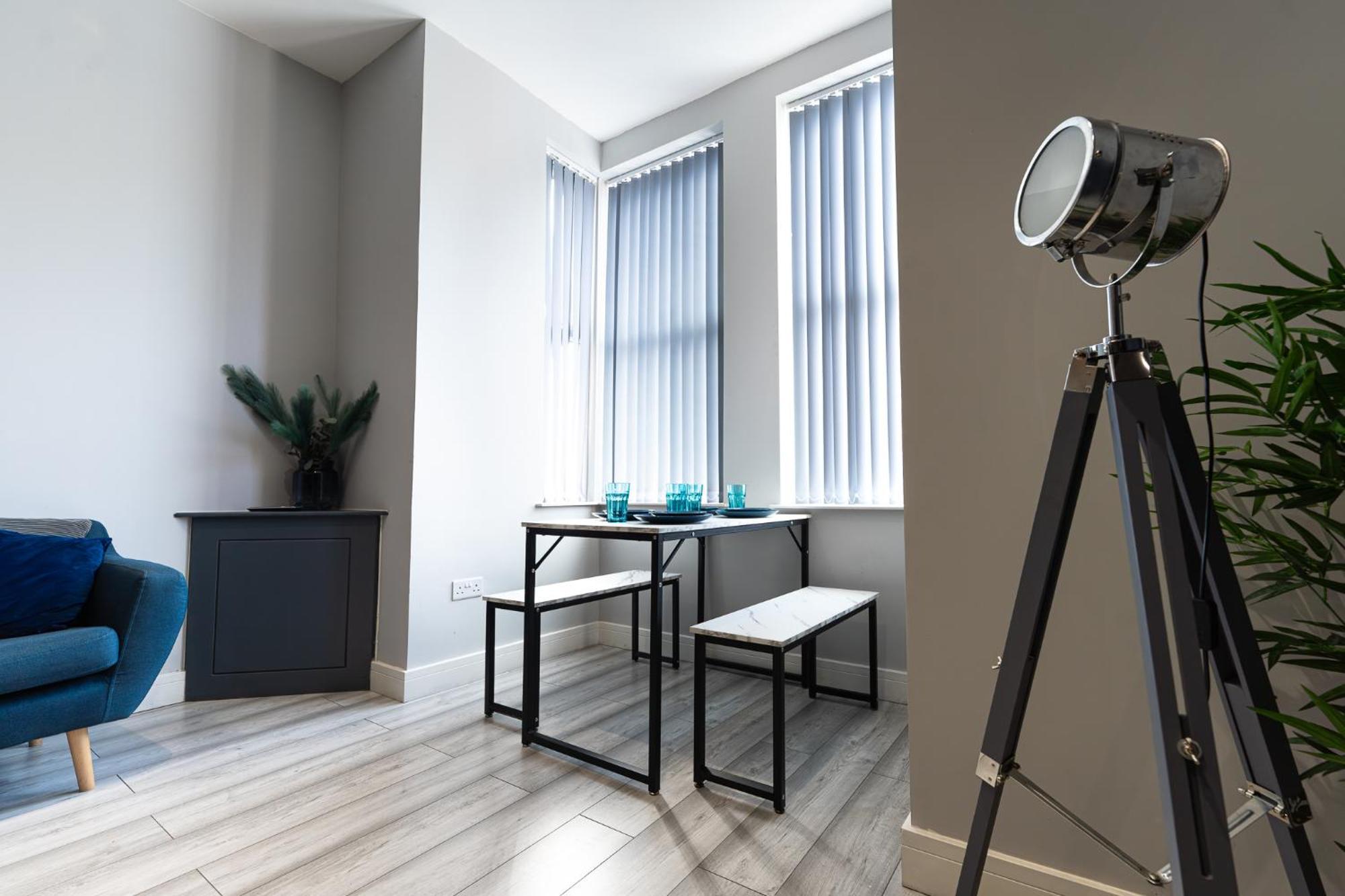 Charles Alexander Short - Vibe Apartment Blackpool
